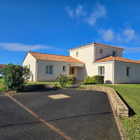 Belle Avec Piscine Villa Talmont-Saint-Hilaire